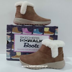 B. Skechers S- 144013-CSNT